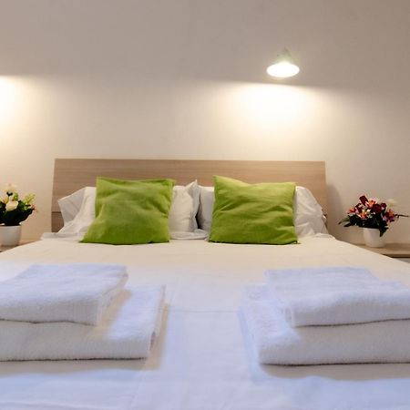 Vivimihome - Duomo Cioffi House Residence Milano Esterno foto