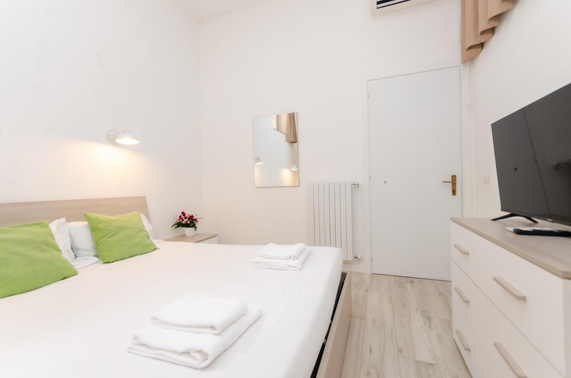 Vivimihome - Duomo Cioffi House Residence Milano Esterno foto